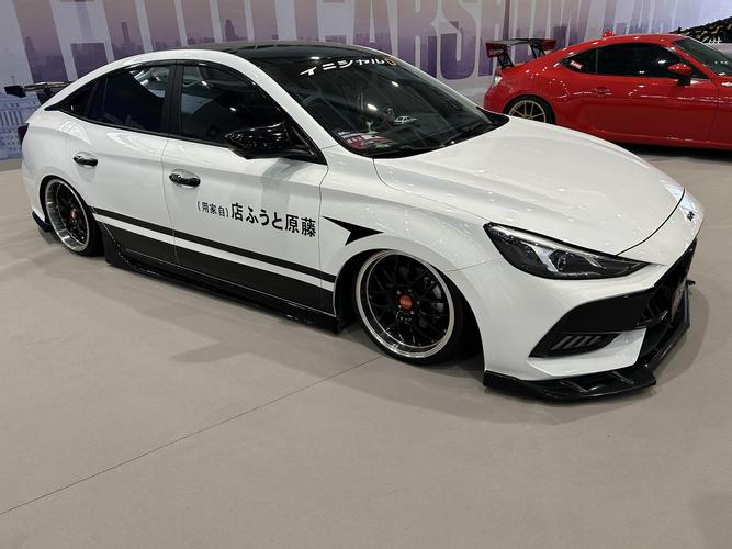 6.1秒破百,近乎完美,宝马终于对小钢炮下手了